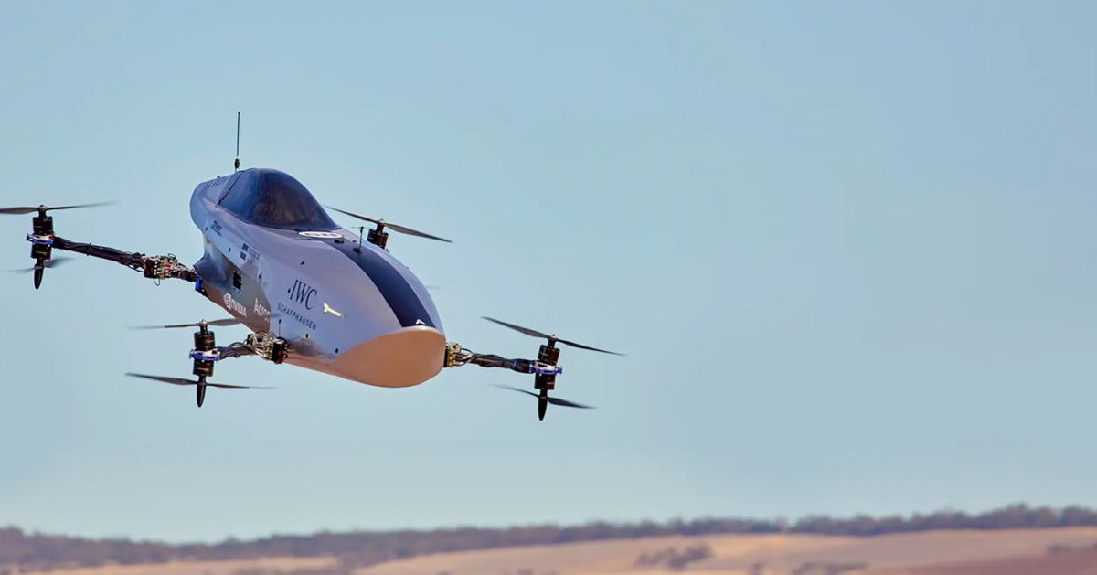 Airspeeder, elektrikli uçan yarış arabası için ilk başarılı test uçuşunu gerçekleştirdiğini söyledi