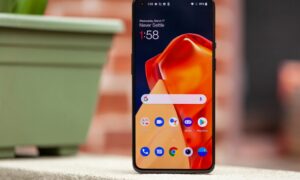 OnePlus 9 satışta - ve 649 dolardan daha da iyi bir anlaşma