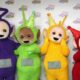 Teletubbies aşı kartlarını neden taklit etti?