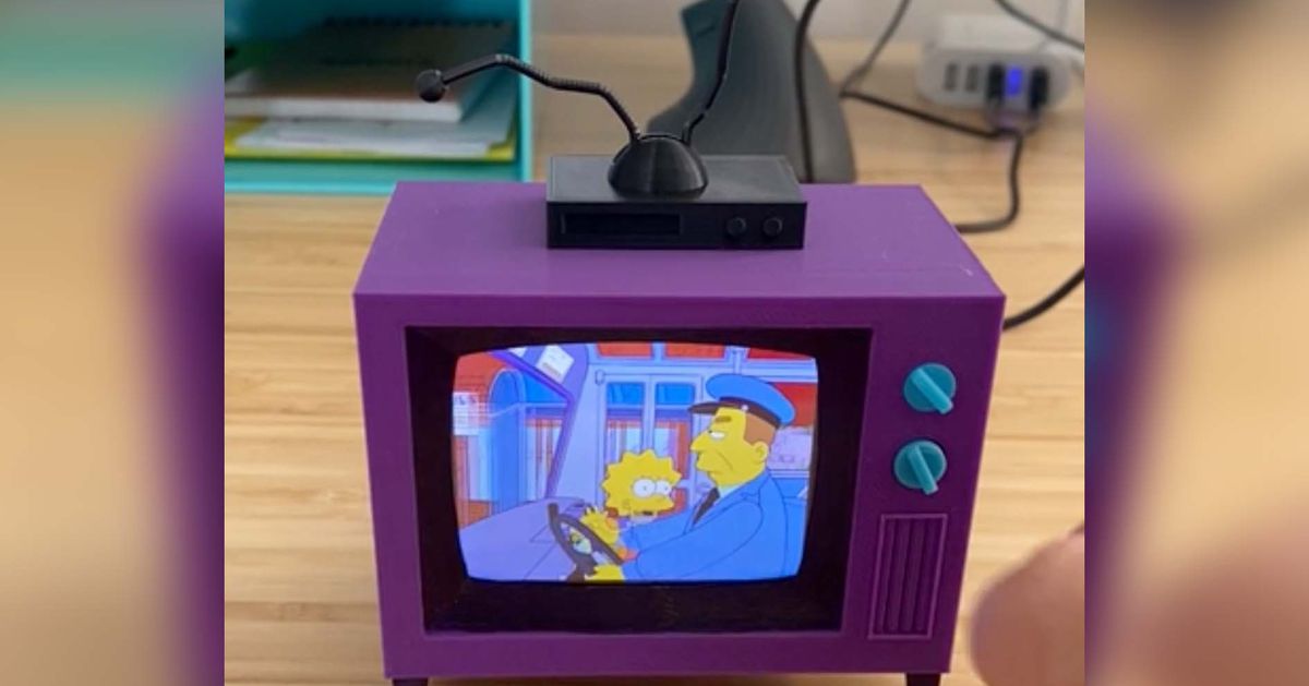 Bu küçük Simpsons TV, küçük Simpsons TV izlemenizi sağlar