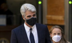 Craig Federighi, Apple'ın çocuk güvenliği taramasının "birden fazla denetlenebilirlik düzeyine" sahip olacağını söyledi