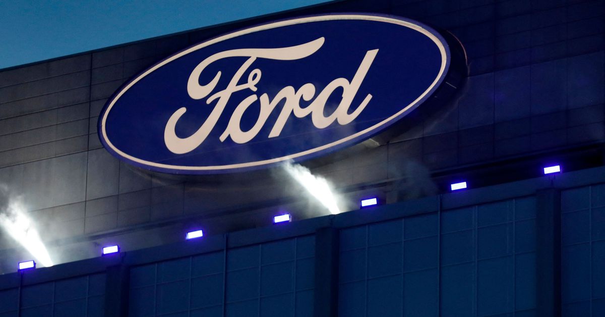 Ford, mahkemeden GM'nin "BlueCruise" sürücü yardım özelliği nedeniyle açtığı davayı reddetmesini istedi