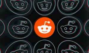 Reddit, iOS'ta TikTok benzeri bir video beslemesi başlattı