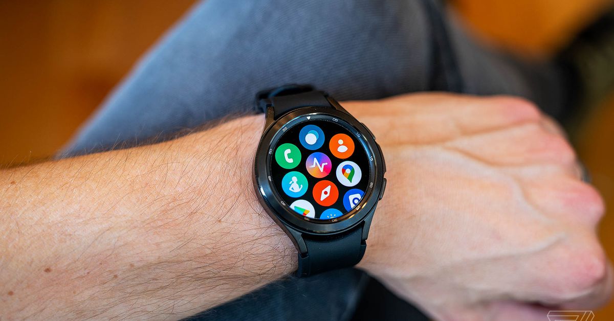 Samsung'un yeni Galaxy Watch'ı kendi başına bir telsiz özelliği kazanıyor
