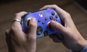 Scuf's Instinct Pro, Xbox Elite Series 2'den daha fazla pop ama daha az özelliğe sahip