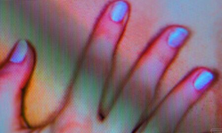 Seks işçileri OnlyFans'ı değerli yaptı - sonra onları sattı