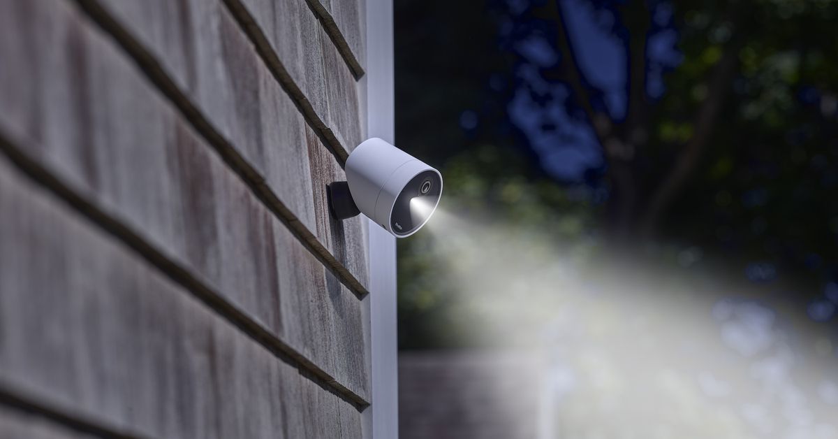 SimpliSafe nihayet 'bütün ev' güvenlik sistemine bir dış mekan kamerası ekliyor