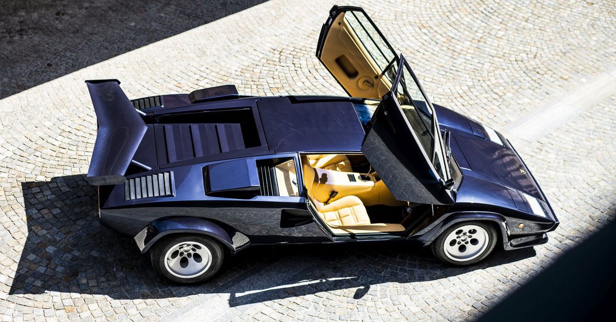 Yeni bir Lamborghini Countach neredeyse burada ve bir melez olabilir