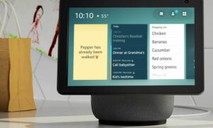 Amazon'un Alexa destekli bir ses çubuğu ve duvara monte Echo üzerinde çalıştığı bildiriliyor
