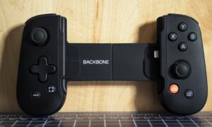 Backbone, iPhone 13 Pro kamera çarpma sorunu için 3D baskılı çözüm sunuyor