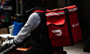 DoorDash, Grubhub ve Uber Eats, New York City'ye restoran ücreti üst limitleri konusunda dava açtı