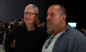 Eski Apple tasarımcısı Jony Ive artık Ferrari için de pahalı şeyler tasarlıyor