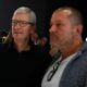 Eski Apple tasarımcısı Jony Ive artık Ferrari için de pahalı şeyler tasarlıyor