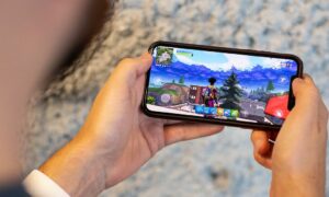 Fortnite iOS'a geri dönecek mi? Muhtemelen yakın zamanda değil