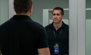 Jake Gyllenhaal, Netflix'in gerilim filmi The Guilty'de Zoom üzerinden oyunculuk yapmanın zorlukları üzerine