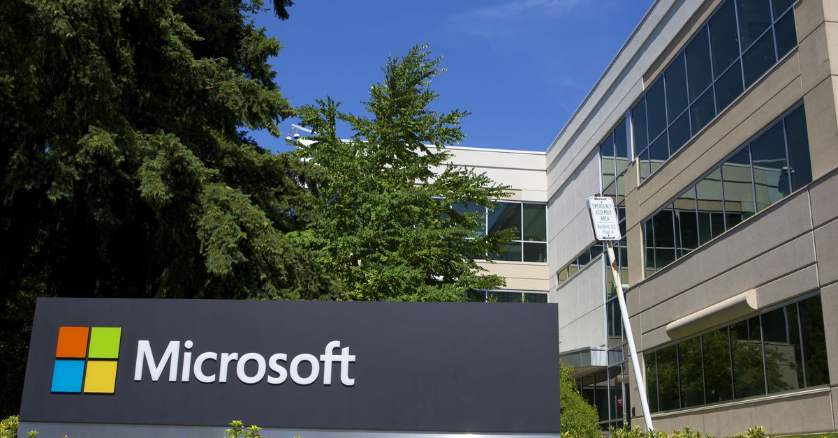 Microsoft, ABD ofislerinin ne zaman tamamen yeniden açılacağını tahmin etmekten vazgeçiyor