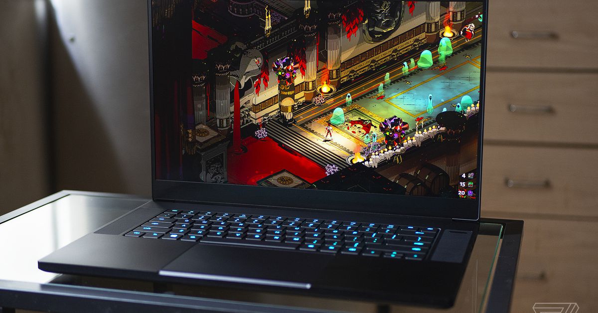 Razer Blade 15 Advanced bugün Best Buy'da 600 $ indirimde