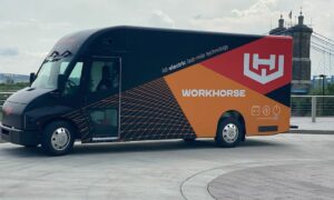 Workhorse teslimatı askıya aldı, düzinelerce amiral gemisi elektrikli minibüsünü geri çağırdı