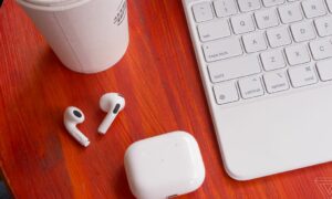 Apple AirPods (üçüncü nesil) incelemesi: yeni tasarım, aynı çekicilik