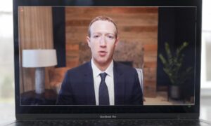 Mark Zuckerberg, Facebook muhbirinin iddialarının 'hiç mantıklı olmadığını' söyleyerek sessizliğini bozdu