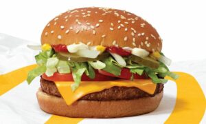 McDonald's, Beyond Meat etsiz burgeri McPlant'ı test ediyor