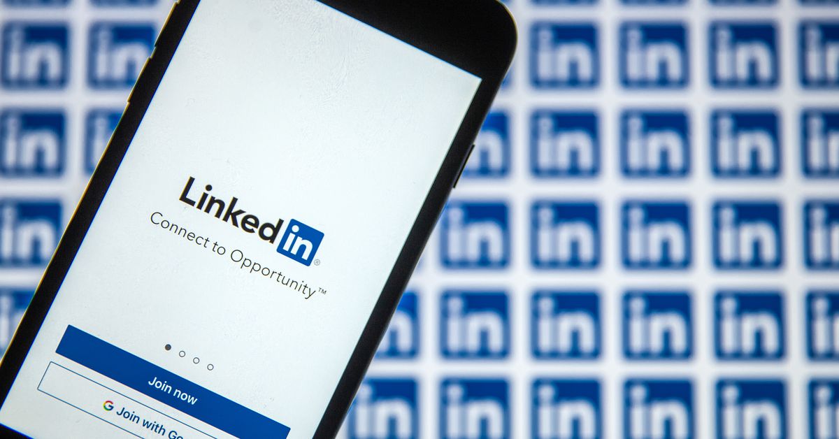 Microsoft, Çin için LinkedIn'i 'kapatacak' ve onu sosyal medya özellikleri olmayan bir uygulamayla değiştirecek