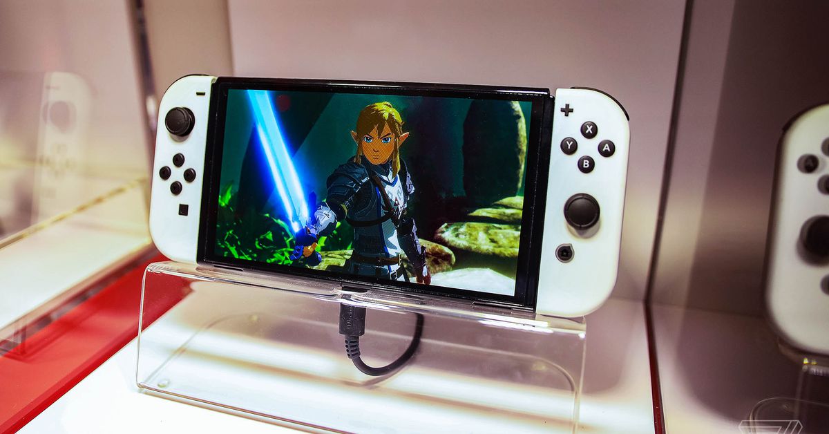 PSA: OLED Switch'inizin cam ekranındaki koruyucu kapağı çıkarmayın