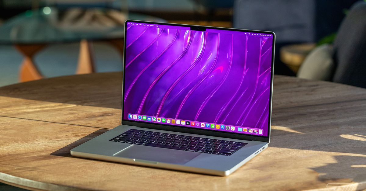 Yeni 14 inç MacBook Pro, Amazon'da zaten 50 $ indirimli