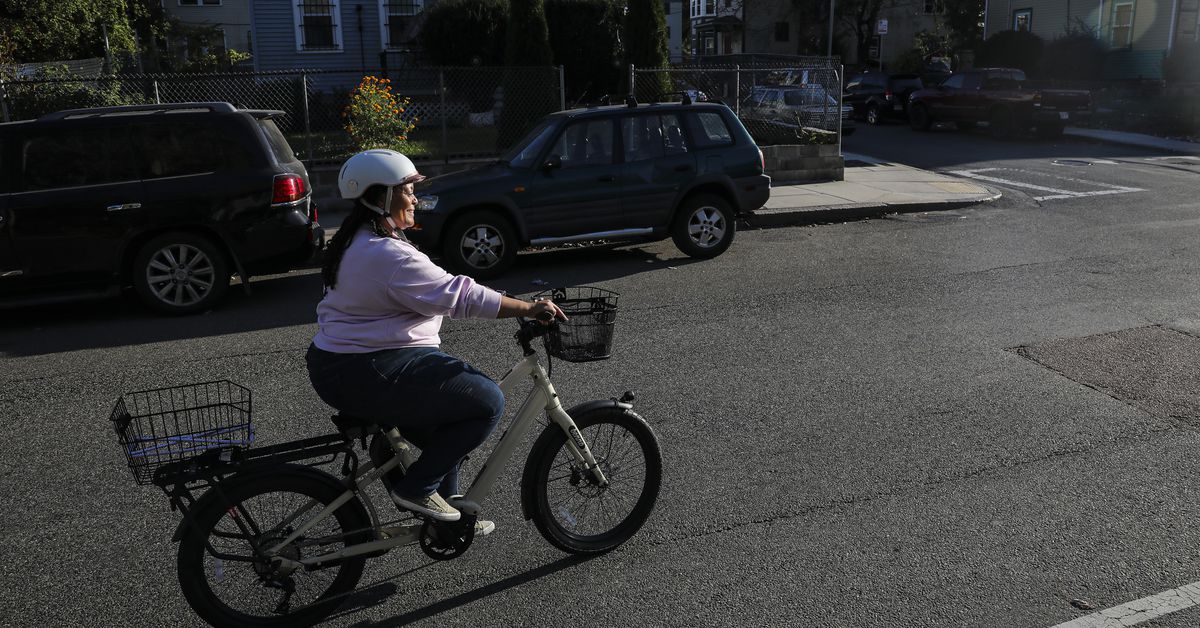 Yeni Biden planı, e-bisiklet alıcılarına 1.500 dolara kadar vergi kredisi verecek