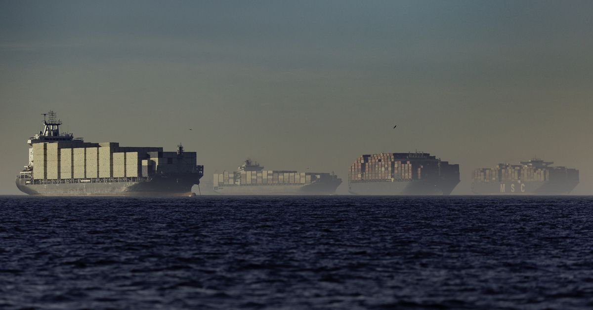 Amazon ve Target, liman tıkanıklığı ve kirliliğinde 'büyük' ​​bir rol oynuyor, rapor bulguları