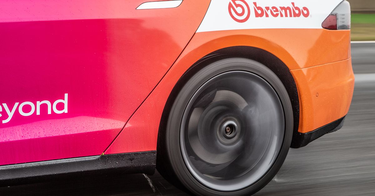 Brembo'nun 'akıllı' fren sistemi, her bir tekerleğe ayrı ayrı basınç uygulayabilir