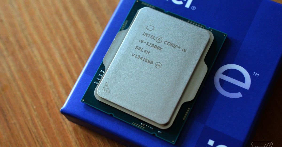 Intel'in 12. Nesil Core i9'u, AMD'yi yenmek için Windows 11'e ihtiyaç duymuyor