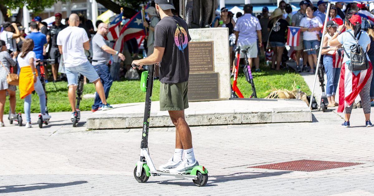 Miami, paylaşılan elektrikli scooterlara yönelik kısa süreli yasağını iptal etti