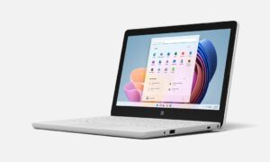 Microsoft'un yeni 249 dolarlık Surface Laptop SE, ilk gerçek Chromebook rakibi