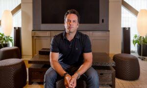 Microsoft Xbox patronu Phil Spencer, personele Activision Blizzard tarafından 'derinden sıkıntılı' olduğunu söyledi