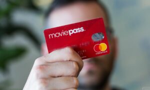 MoviePass'in kurucu ortağı şirketi geri satın aldı ve gelecek yıl yeniden başlatmak istiyor