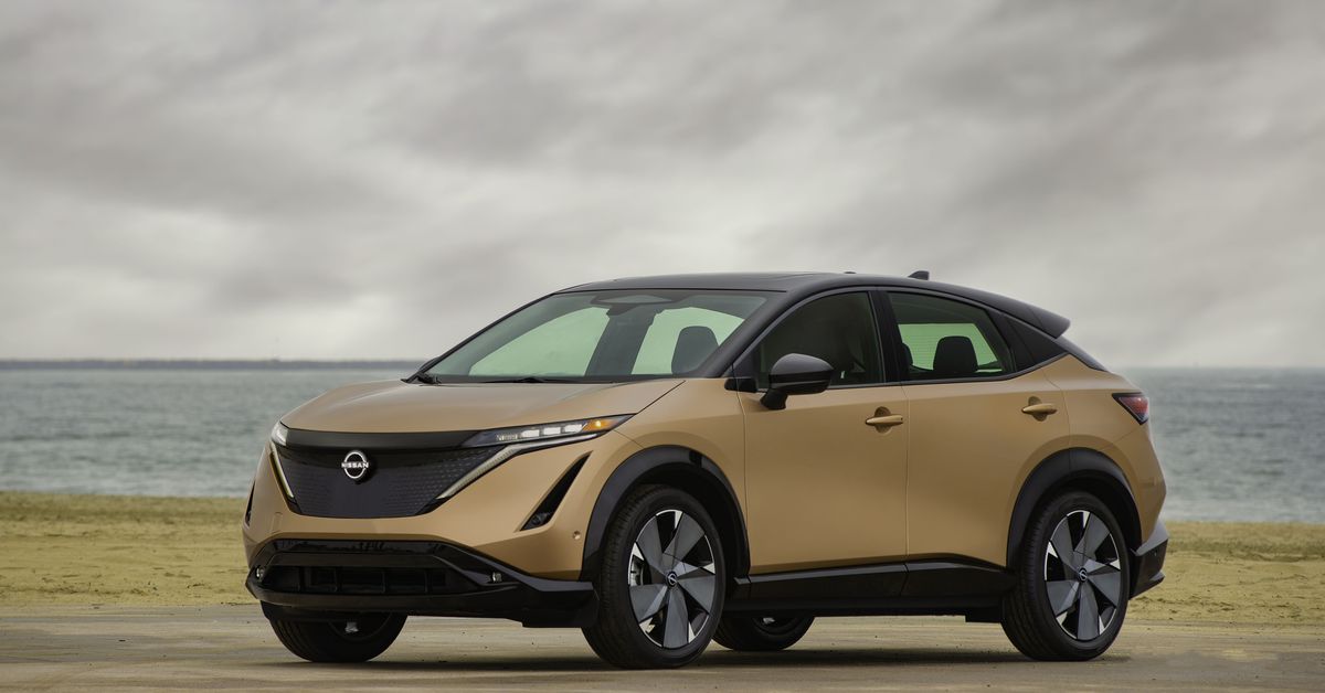 Nissan'ın yaklaşmakta olan elektrikli SUV'si 2023 Ariya, 47.125 dolardan başlayacak