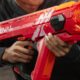 Şimdiye kadar yapılmış en iyi resmi Nerf blaster, Cyber ​​​​Monday için yarı yarıya indirimde