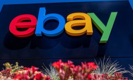 eBay yanlışlıkla 'az sayıda' kullanıcıyı askıya aldı